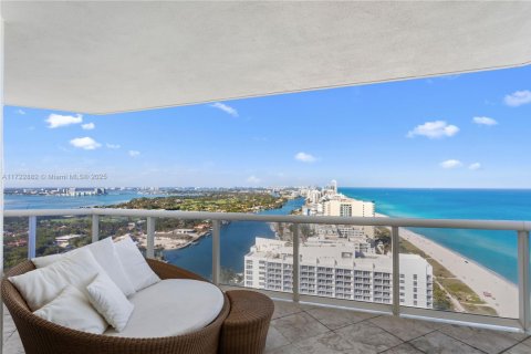 Condominio en venta en Miami Beach, Florida, 2 dormitorios, 138.42 m2 № 1708131 - foto 20
