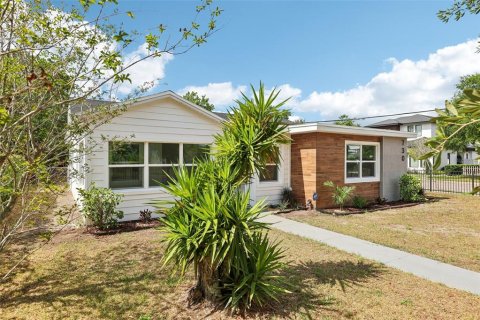 Casa en alquiler en Winter Park, Florida, 5 dormitorios, 198.07 m2 № 1910661 - foto 3