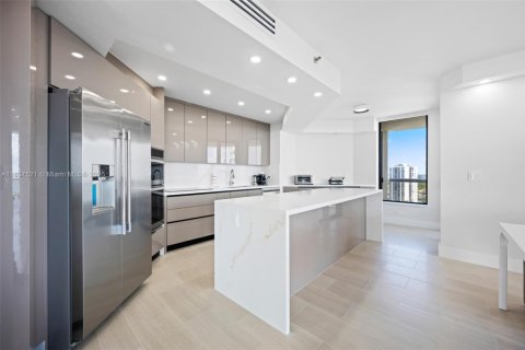 Condominio en venta en Aventura, Florida, 2 dormitorios, 179.86 m2 № 1823738 - foto 10