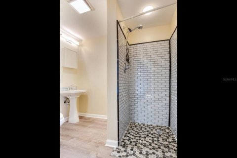 Touwnhouse à vendre à Tampa, Floride: 3 chambres, 329.43 m2 № 1898433 - photo 30