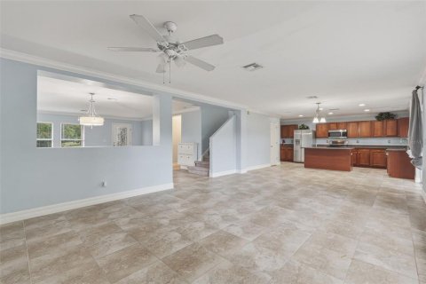 House in Punta Gorda, Florida 4 bedrooms, 260.96 sq.m. № 2109266 - photo 14