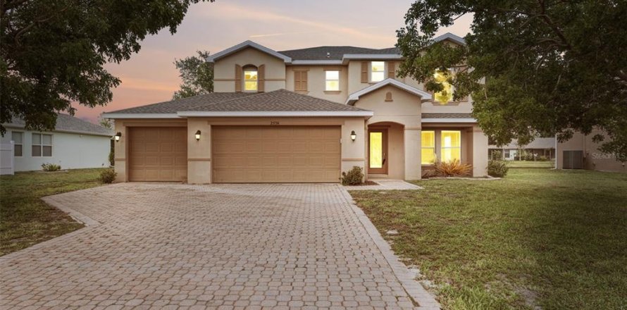 House in Punta Gorda, Florida 4 bedrooms, 260.96 sq.m. № 2109266