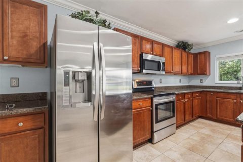 House in Punta Gorda, Florida 4 bedrooms, 260.96 sq.m. № 2109266 - photo 26