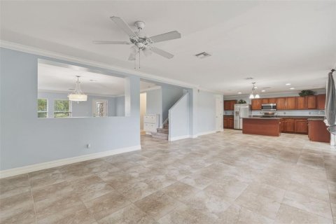 House in Punta Gorda, Florida 4 bedrooms, 260.96 sq.m. № 2109266 - photo 16