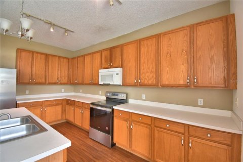 Casa en venta en Davenport, Florida, 5 dormitorios, 279.54 m2 № 1680293 - foto 29