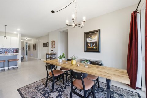 Купить виллу или дом в Локсахатчи-Гроувс, Флорида 3 спальни, 180.97м2, № 2075428 - фото 19