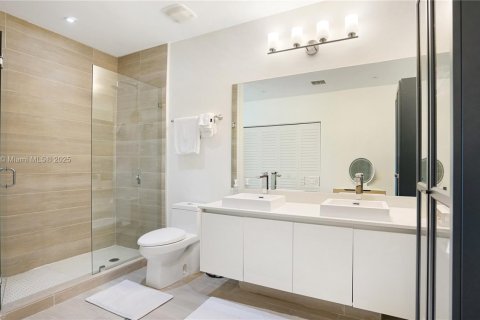 Copropriété à vendre à Miami, Floride: 2 chambres, 73.95 m2 № 1945198 - photo 7