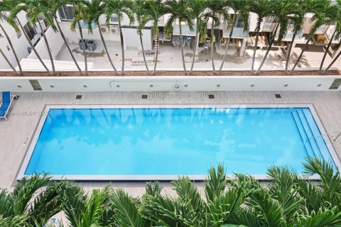 Copropriété à vendre à Miami, Floride: 2 chambres, 73.95 m2 № 1945198 - photo 13