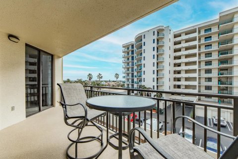 Condominio en venta en Clearwater, Florida, 2 dormitorios, 139.35 m2 № 1522603 - foto 15