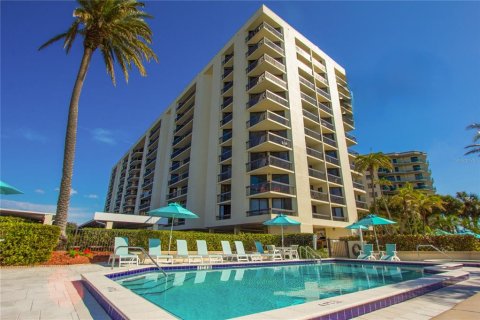 Condominio en venta en Clearwater, Florida, 2 dormitorios, 139.35 m2 № 1522603 - foto 1