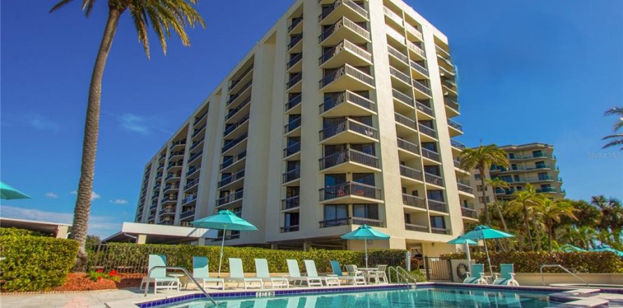 Condominio en Clearwater, Florida, 2 dormitorios  № 1522603