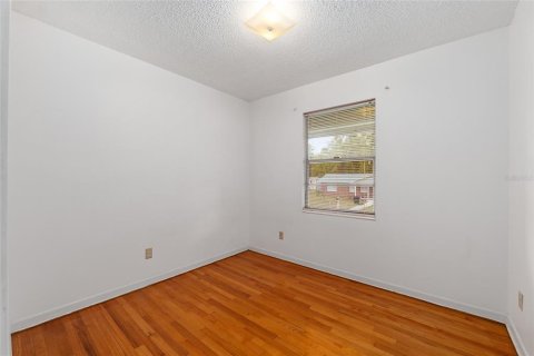 Casa en venta en Gainesville, Florida, 4 dormitorios, 178.65 m2 № 2135379 - foto 24