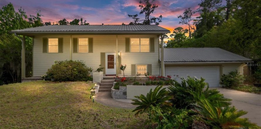 Casa en Gainesville, Florida 4 dormitorios, 178.65 m2 № 2135379