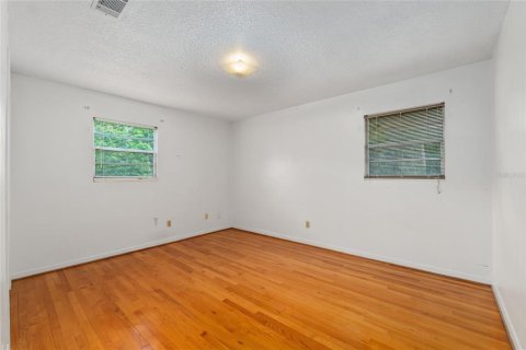 Casa en venta en Gainesville, Florida, 4 dormitorios, 178.65 m2 № 2135379 - foto 22