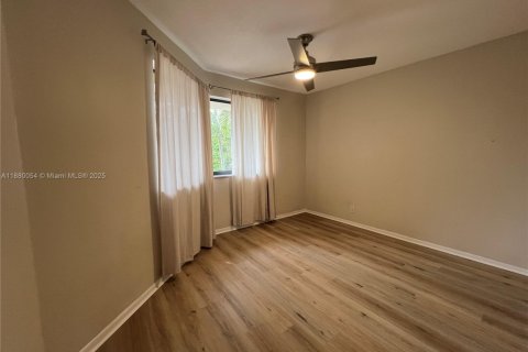 Copropriété à louer à Plantation, Floride: 2 chambres, 96.06 m2 № 1932259 - photo 11