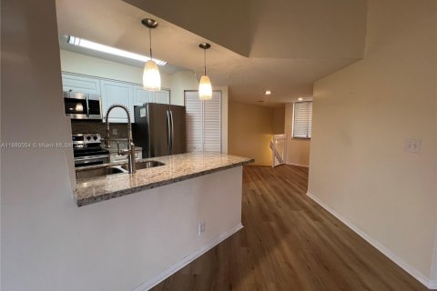 Copropriété à louer à Plantation, Floride: 2 chambres, 96.06 m2 № 1932259 - photo 15