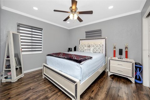 House in Clearwater, Florida 3 bedrooms, 144.83 sq.m. № 2149530 - photo 24