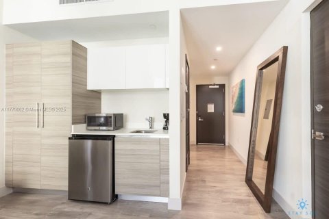 Copropriété à vendre à Hollywood, Floride: 1 chambre, 34 m2 № 1714325 - photo 19