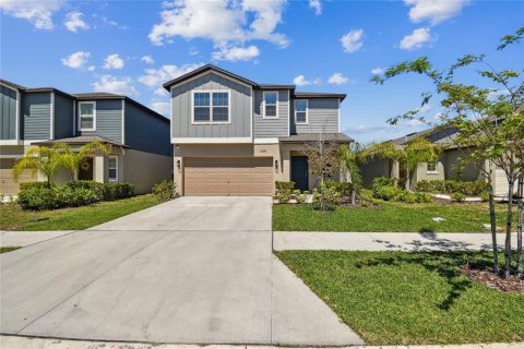 Casa en venta en Land O' Lakes, Florida, 6 dormitorios, 239.69 m2 № 1612466 - foto 4