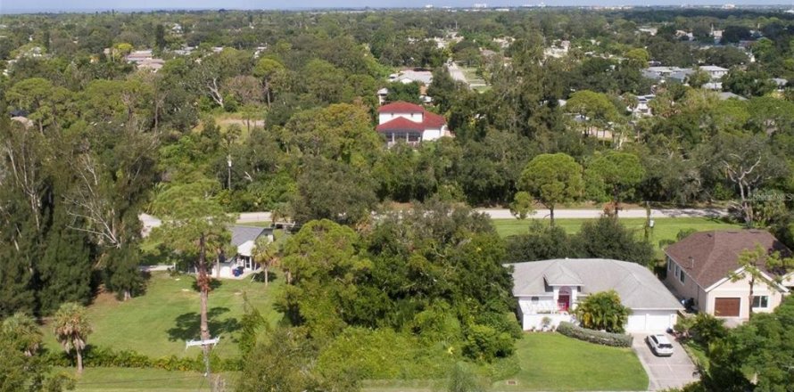 Land in Venice, Florida № 1734162