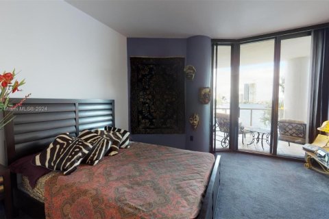 Купить кондоминиум в Авентура, Флорида 2 спальни, 228.82м2, № 5219 - фото 20