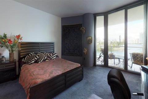 Купить кондоминиум в Авентура, Флорида 2 спальни, 228.82м2, № 5219 - фото 21