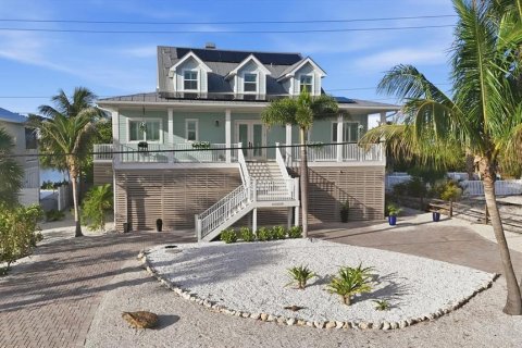 Casa en venta en Placida, Florida, 3 dormitorios, 321.91 m2 № 2095680 - foto 5