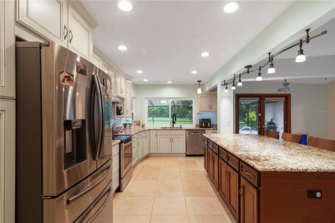 House in Ocala, Florida 4 bedrooms, 285.21 sq.m. № 1782984 - photo 27