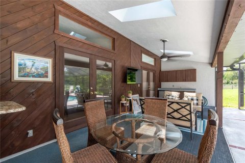 House in Ocala, Florida 4 bedrooms, 285.21 sq.m. № 1782984 - photo 8