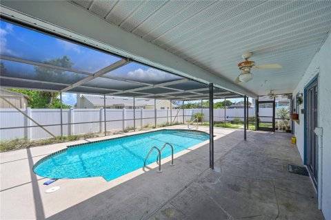 House in Bradenton, Florida 2 bedrooms, 112.97 sq.m. № 1778693 - photo 14