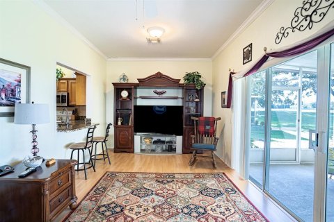 House in Winter Haven, Florida 3 bedrooms, 186.18 sq.m. № 1391108 - photo 9