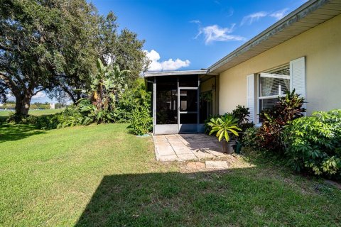 House in Winter Haven, Florida 3 bedrooms, 186.18 sq.m. № 1391108 - photo 23