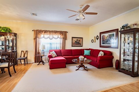 House in Winter Haven, Florida 3 bedrooms, 186.18 sq.m. № 1391108 - photo 4