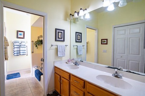 House in Winter Haven, Florida 3 bedrooms, 186.18 sq.m. № 1391108 - photo 19