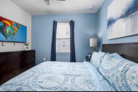Casa en venta en Davenport, Florida, 5 dormitorios, 231.88 m2 № 2103089 - foto 13