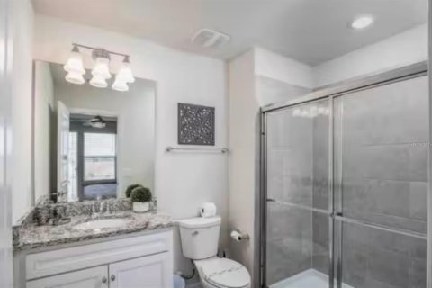 Casa en venta en Davenport, Florida, 5 dormitorios, 231.88 m2 № 2103089 - foto 19