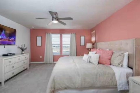 Casa en venta en Davenport, Florida, 5 dormitorios, 231.88 m2 № 2103089 - foto 16
