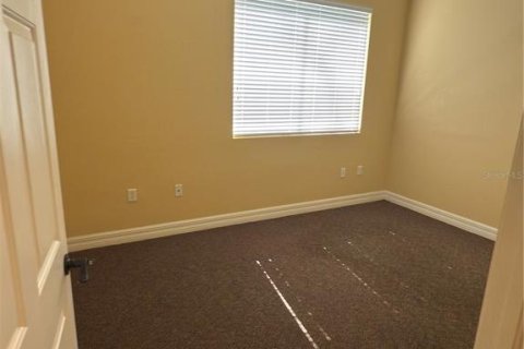 Propiedad comercial en alquiler en Port Charlotte, Florida № 1901346 - foto 8