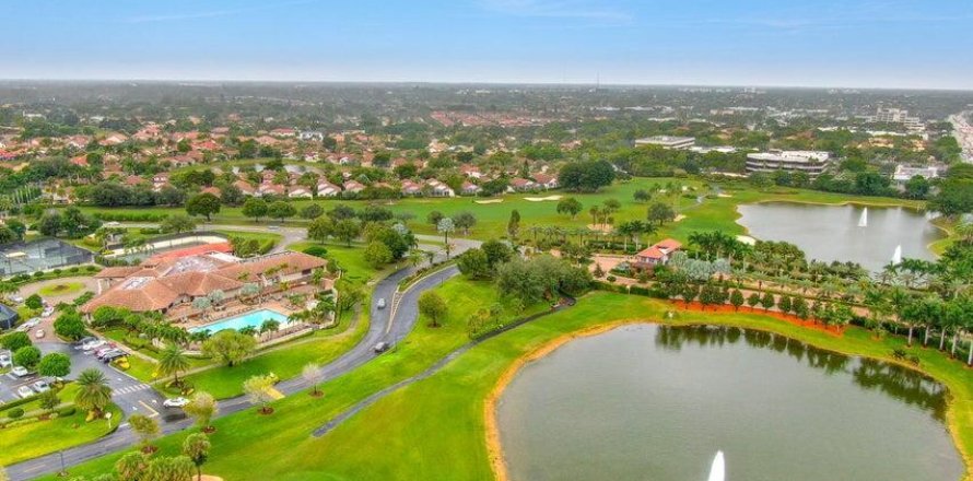 Villa ou maison à Boca Raton, Floride 3 chambres, 180.04 m2 № 1136554