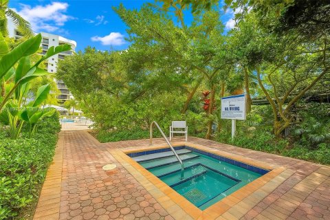 Copropriété à louer à Aventura, Floride: 2 chambres, 110.27 m2 № 1949381 - photo 29