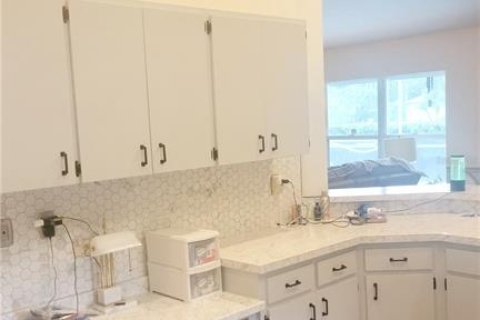 House in Tampa, Florida 3 bedrooms, 226.03 sq.m. № 2237881 - photo 19