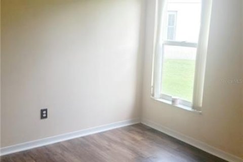 House in Tampa, Florida 3 bedrooms, 226.03 sq.m. № 2237881 - photo 30