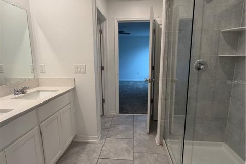 House in Lake Wales, Florida 4 bedrooms, 179.39 sq.m. № 2230014 - photo 8