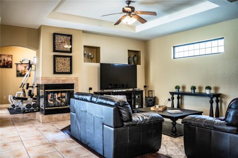 House in Lakeland, Florida 4 bedrooms, 299.05 sq.m. № 2206683 - photo 25