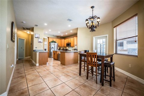 House in Lakeland, Florida 4 bedrooms, 299.05 sq.m. № 2206683 - photo 24