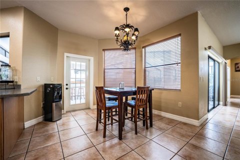 House in Lakeland, Florida 4 bedrooms, 299.05 sq.m. № 2206683 - photo 23