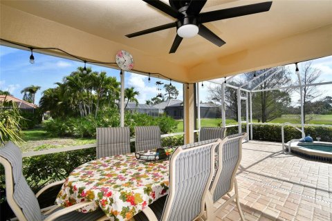 House in Punta Gorda, Florida 3 bedrooms, 151.15 sq.m. № 2239835 - photo 27
