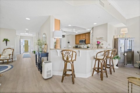Condo in Merrit Island, Florida, 3 bedrooms  № 1446852 - photo 13
