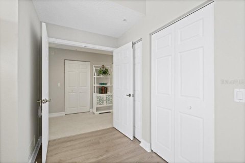 Condo in Merrit Island, Florida, 3 bedrooms  № 1446852 - photo 21