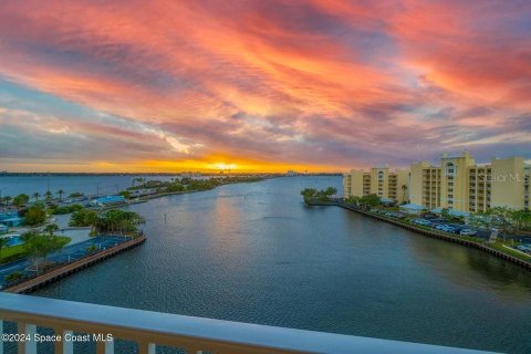 Condo in Merrit Island, Florida, 3 bedrooms  № 1446852 - photo 1